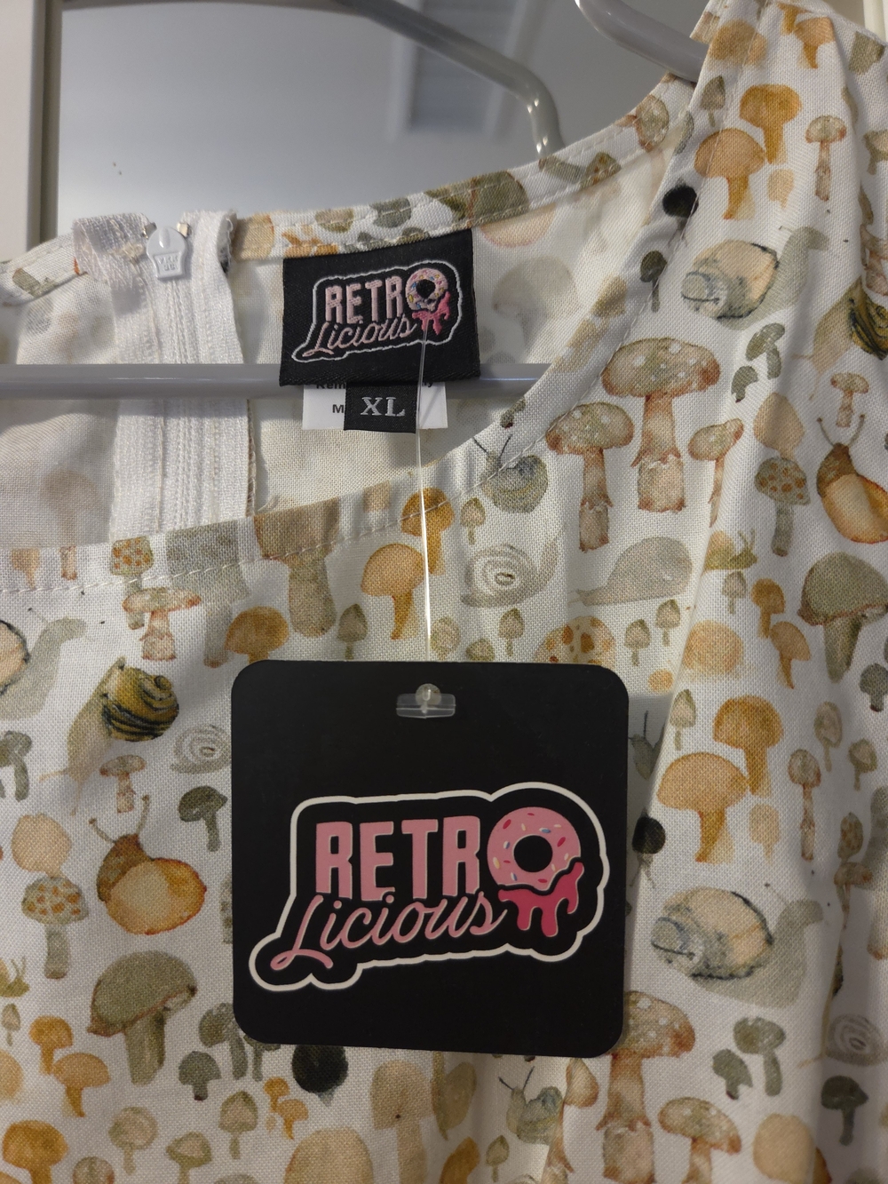 Retrolicious Mushroom Snails Fall Leaves Twofer Women's Dress XL NWT - Picture 3 of 7
